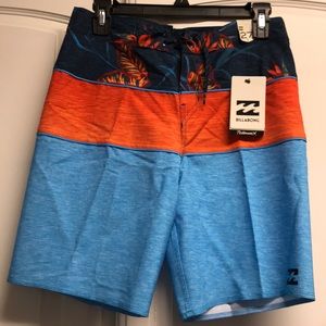 Billabong Board Shorts NWT